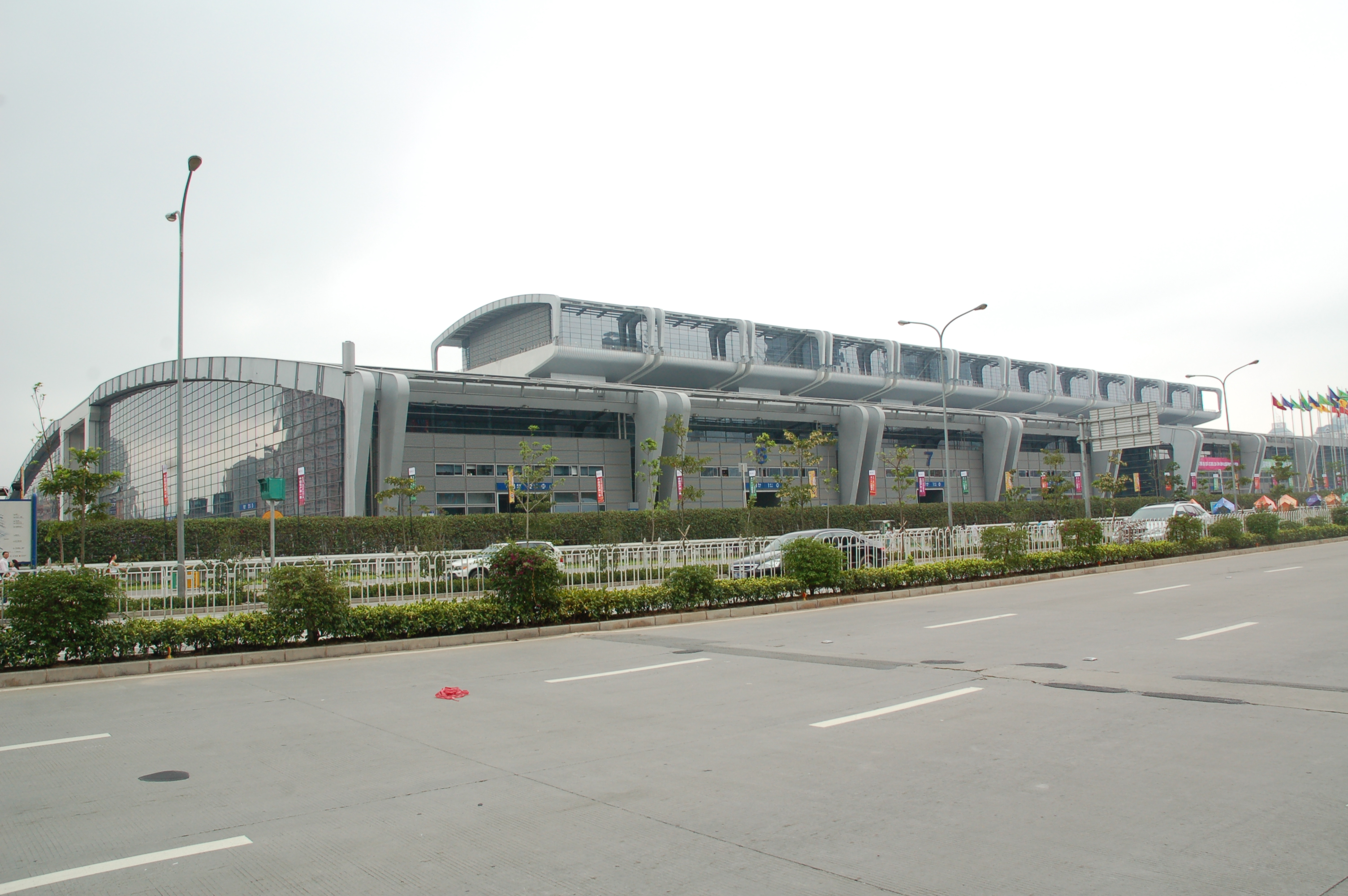 公司參建的深圳火車站項目