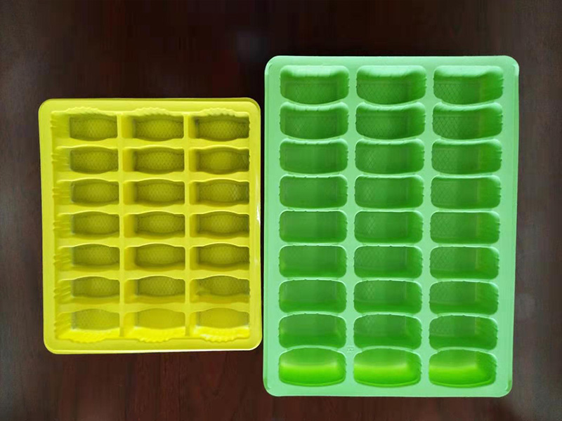黃色300克水餃托盒、綠色600克私廚水餃托盒